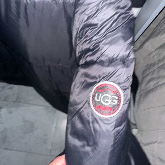 Ugg Brayden men puffer down jacket - Picture 3 of 4
